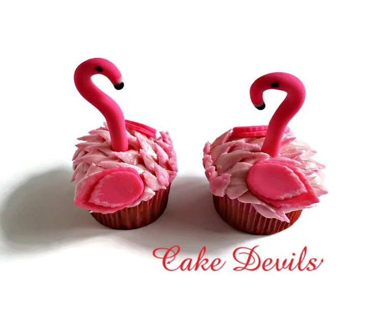 Precut Edible Cupcake Toppers Cake Decorations 39th Birthday Pink Flamingo 