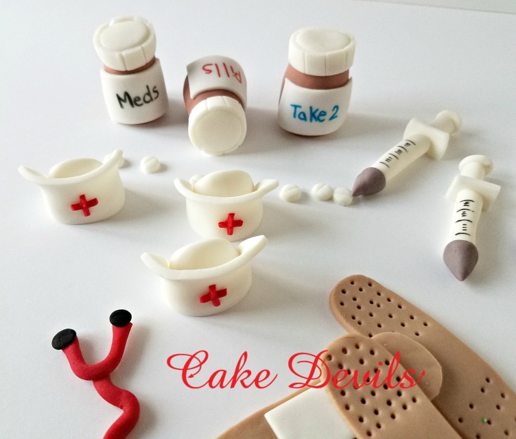 Nurse Cupcake Toppers, Nurse cake decorations, Fondant medical cupcake